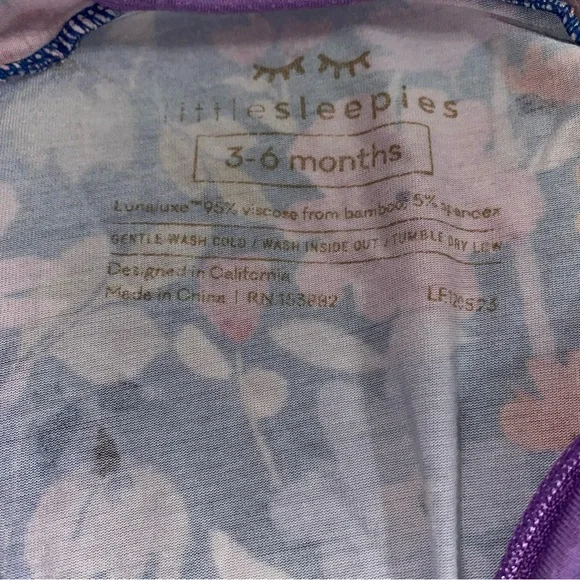 🚩SOLD🚩Little Sleepies Dusk Blooms Zippy 3-6 Months - Picture 4 of 4